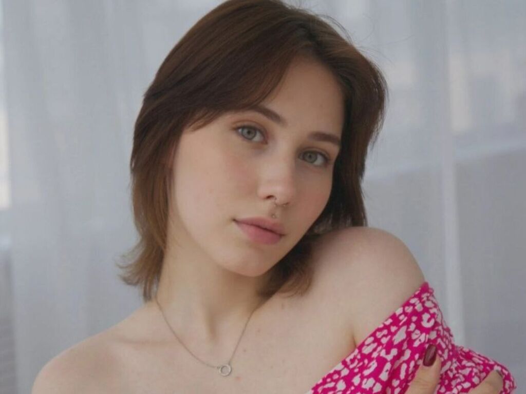 Michellemitches's profile - Image n°1