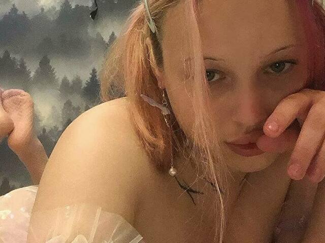 Miesakura's profile - Image n°0