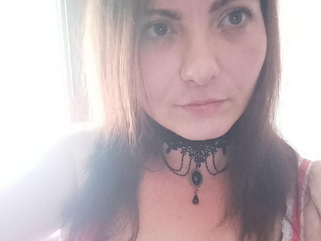 Mihalachehelen's profile - Image n°0