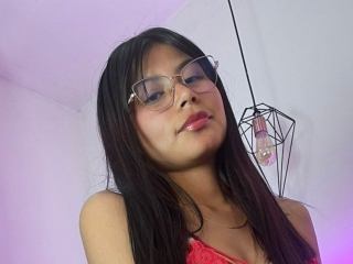 Webcam sex met Miia_Evvanns