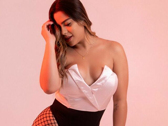 Miiaevans's profile - Image n°3
