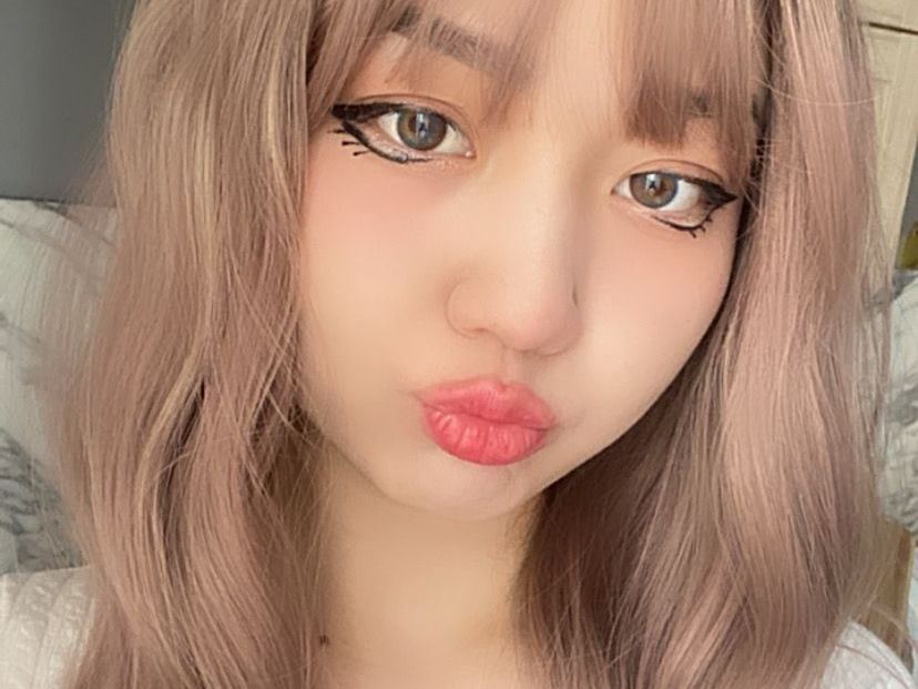 Mikalia's profile - Image n°0