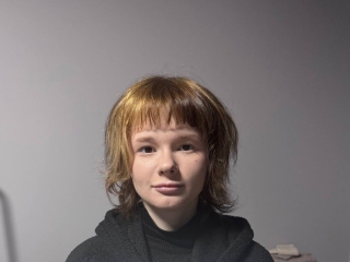 Sexo por webcam con Mikassabowl