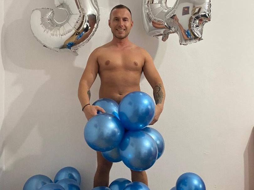 Mikebigdick's profile - Image n°0