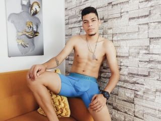 Webcam sex con Mikeguzman