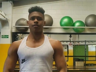 Mikemillersx18's Sexcam