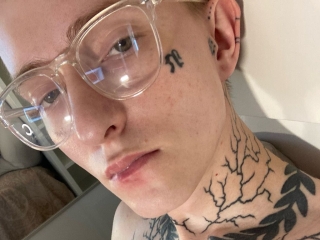 Live Sex Mikezoomer