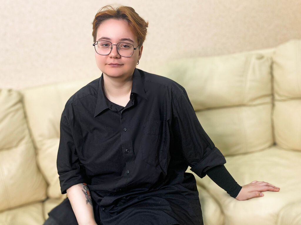 Milaburnse's profile - Image n°0