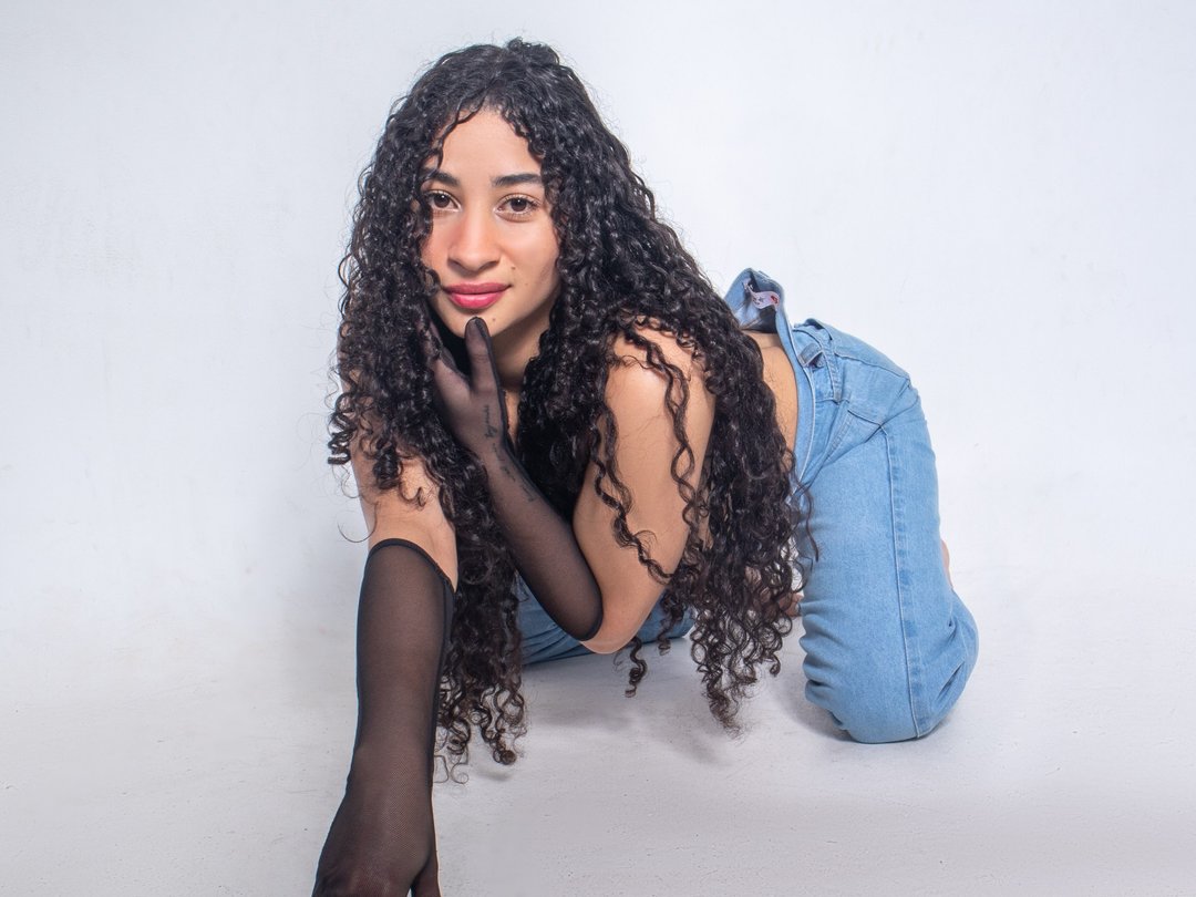 Profil de Milahlovee_S - Photo n°0