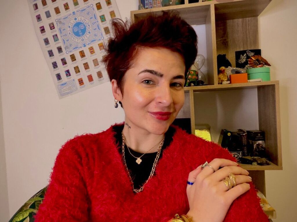 Milananevskaya' profilo - Immagine n°1