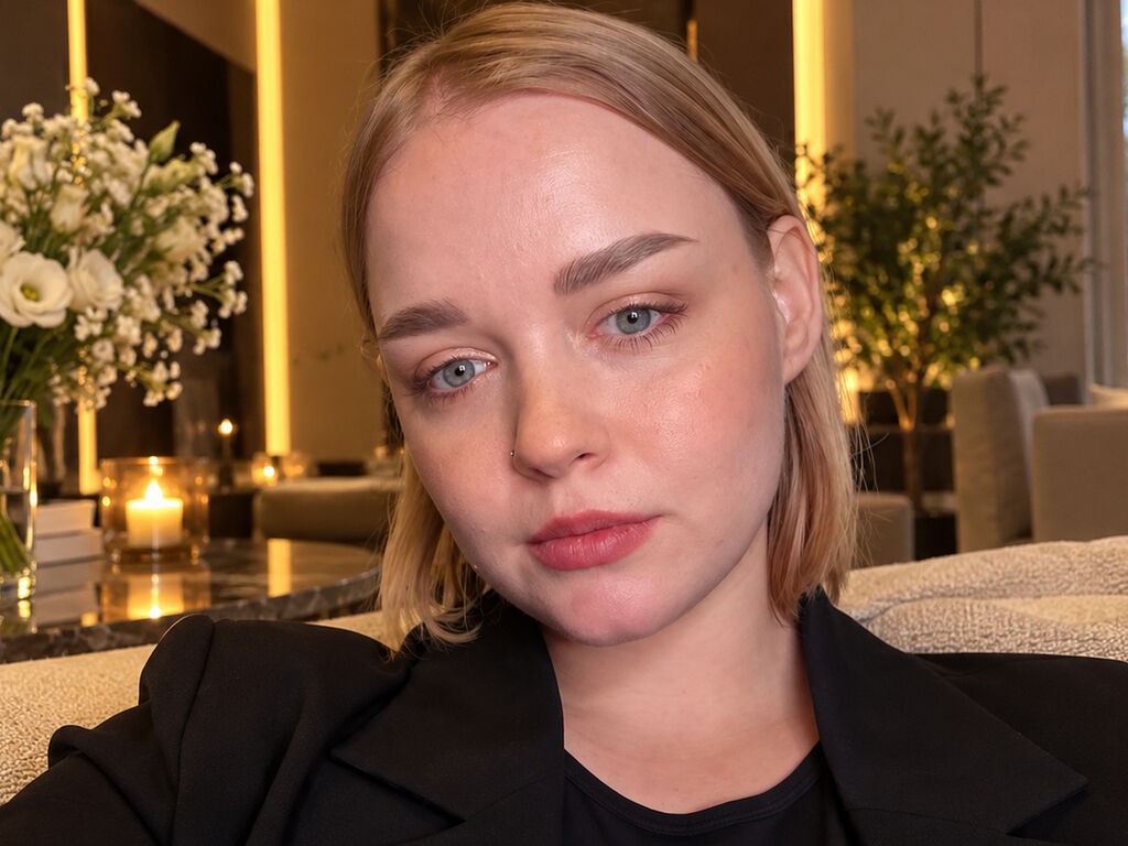 Milenaamson's profile - Image n°0