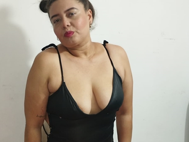 MilfAnalxxx's profile - Image n°2