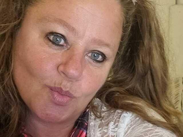 Profil de sluttymilf - Photo n°1