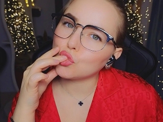 Webcam sex with MiraMermayd