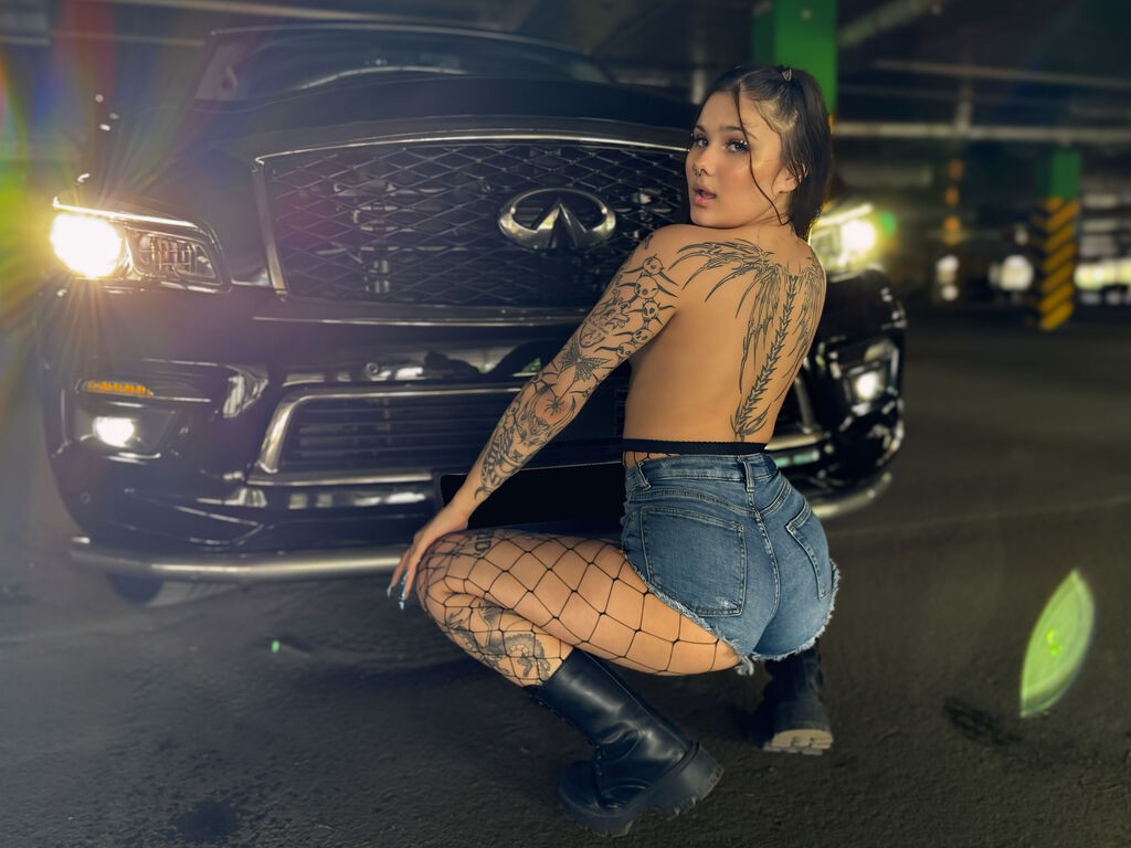Miramoore's profile - Image n°1