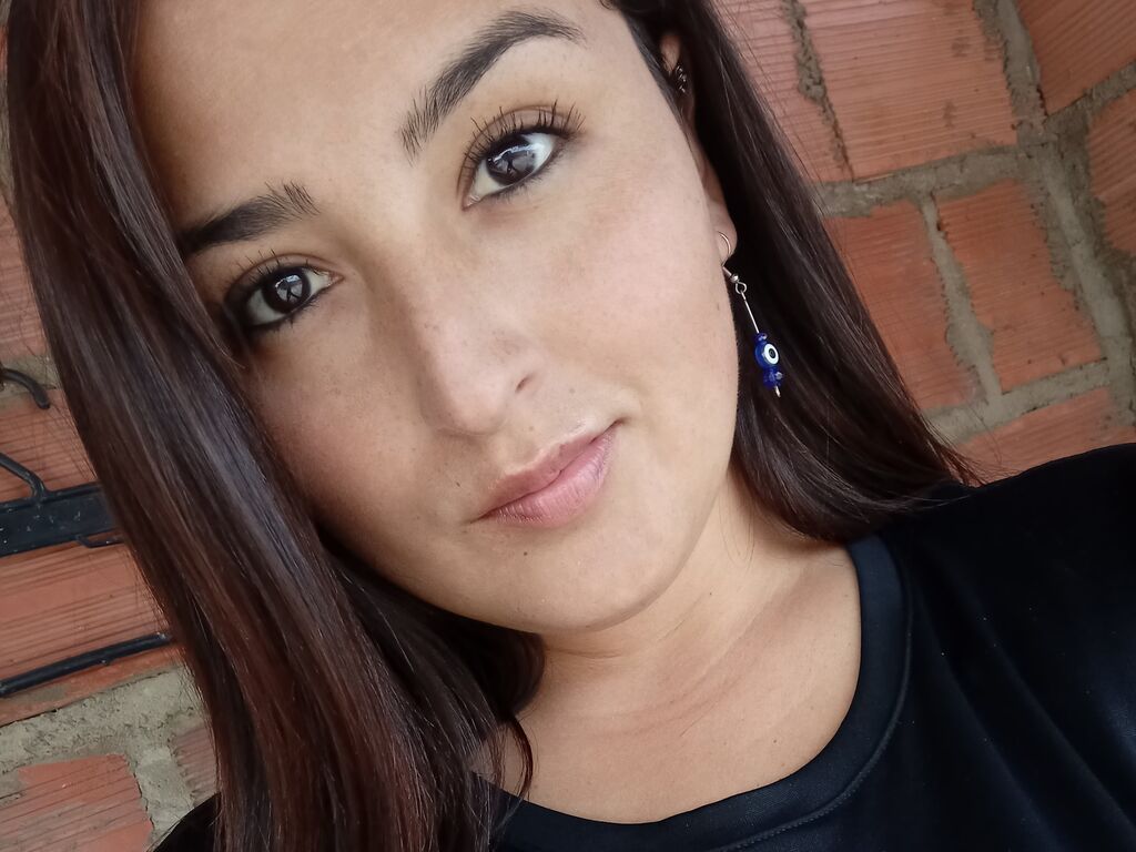 Mirandamendez's profile - Image n°1