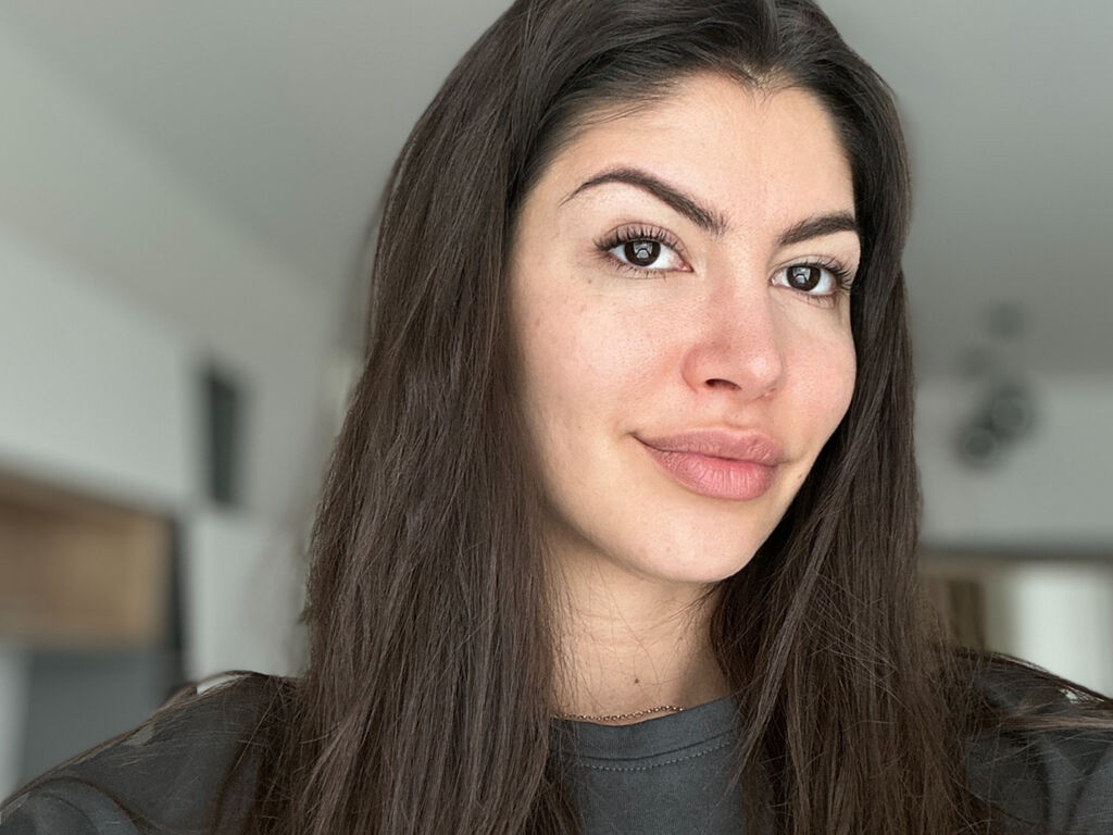 MiraNemesis's profile - Image n°1