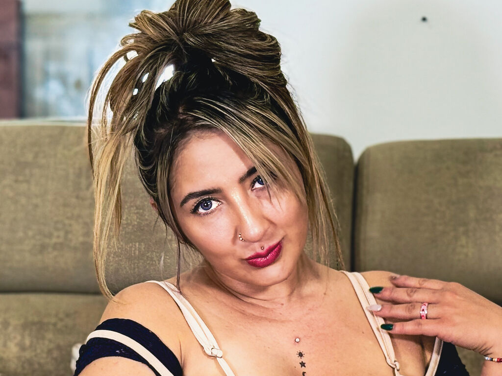 Perfil con Mirtay - Imagen  n°1