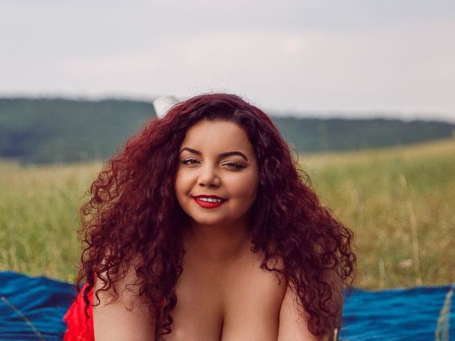 Miryamines's profile - Image n°1