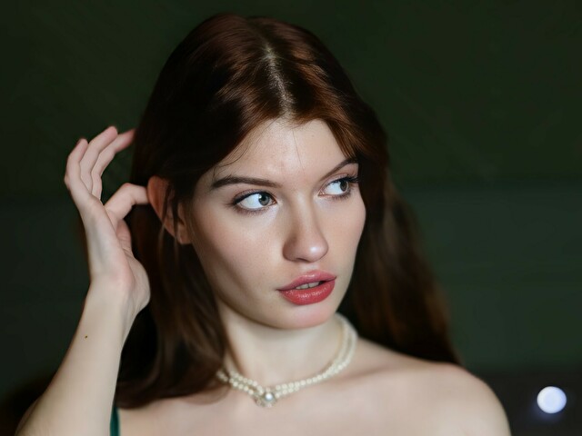 MishaMiller's profile - Image n°4