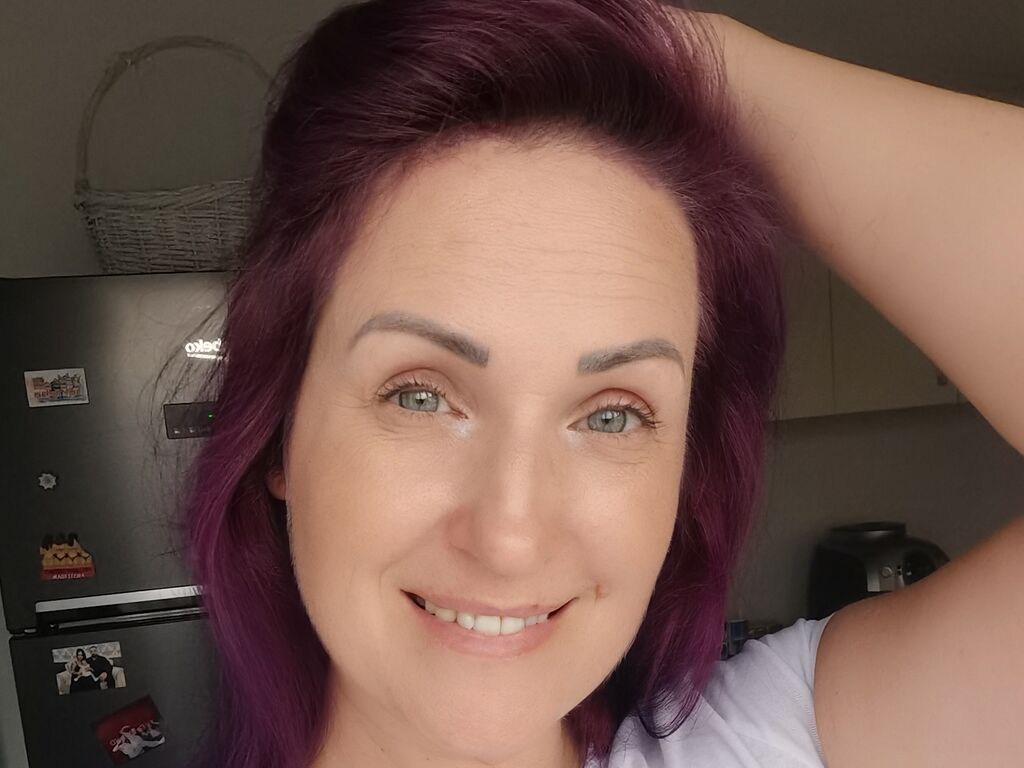 MissChambers's profile - Image n°0