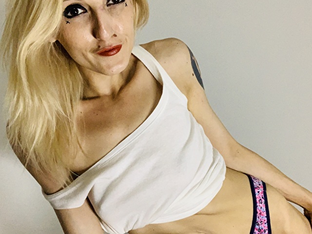 Profil de MissCherry - Photo n°9