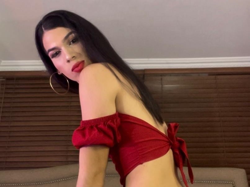 Profil de Misshellparisi - Photo n°0