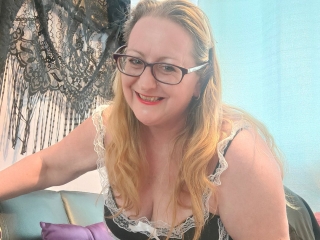 Sexo por webcam con Missmilfyxx