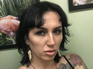 Mistressamyvodkahaus's Sexcam
