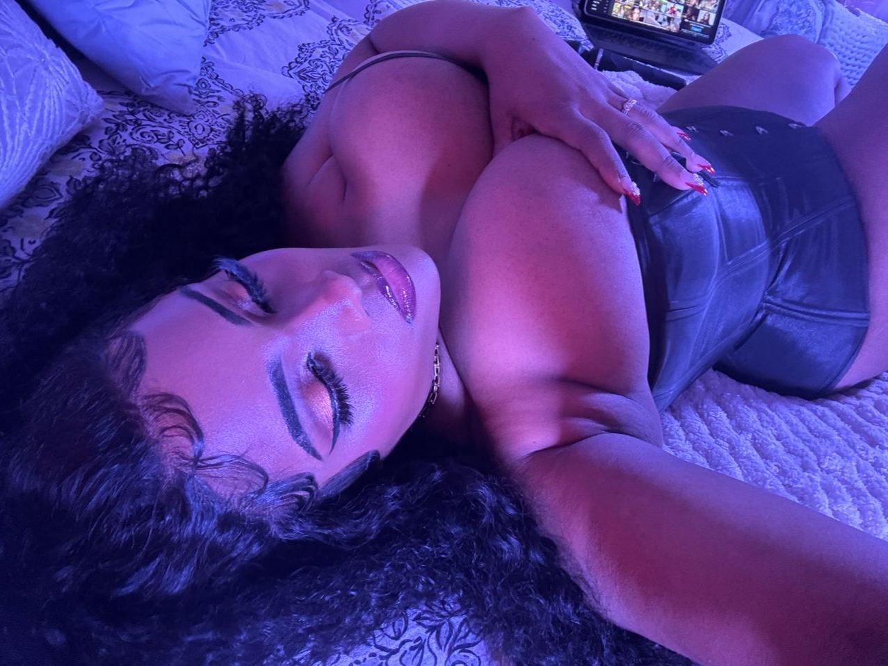 Profil de Mistressmonetfontaine - Photo n°1