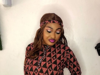 Webcam sex met Moanajohnson