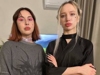 Mollyandmiki's Sexcam