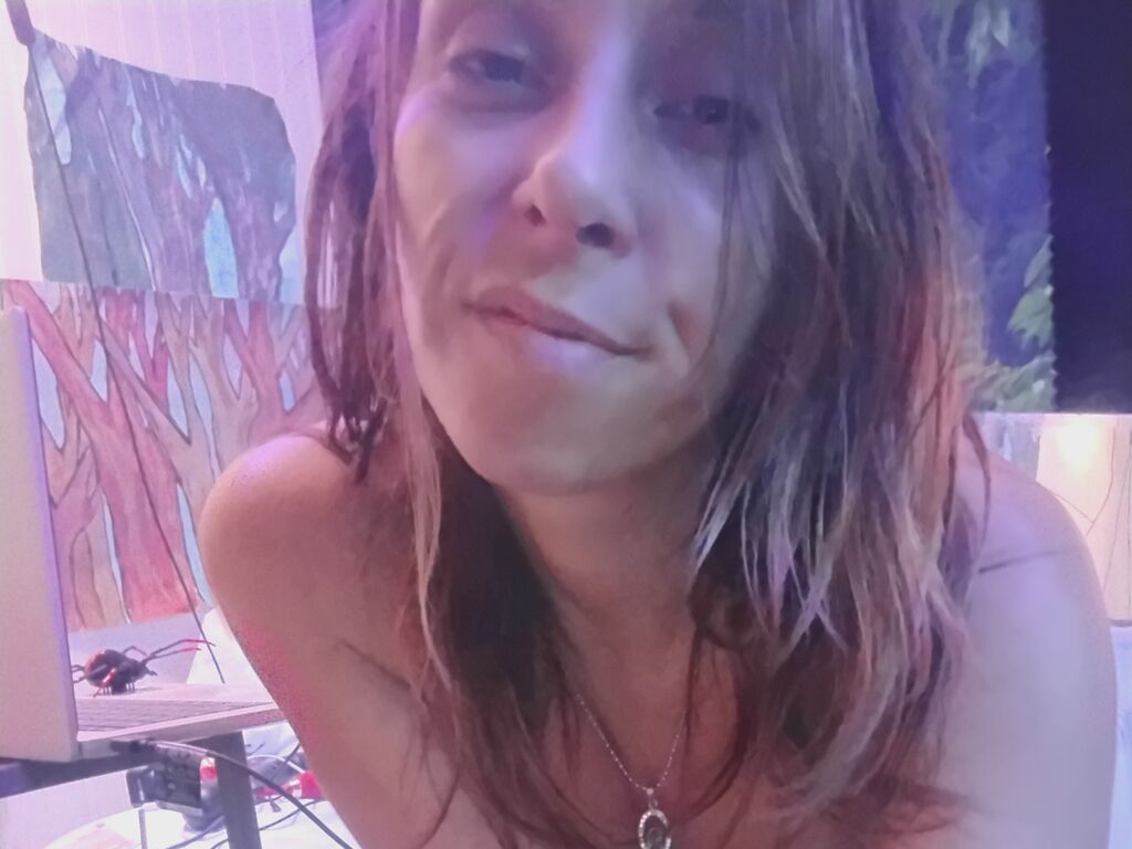 Mollydevine's profile - Image n°0