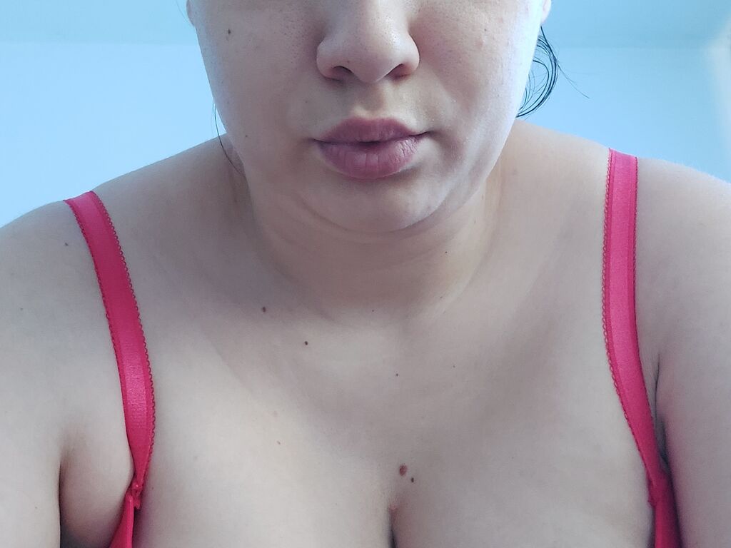 Monamadona's profile - Image n°1