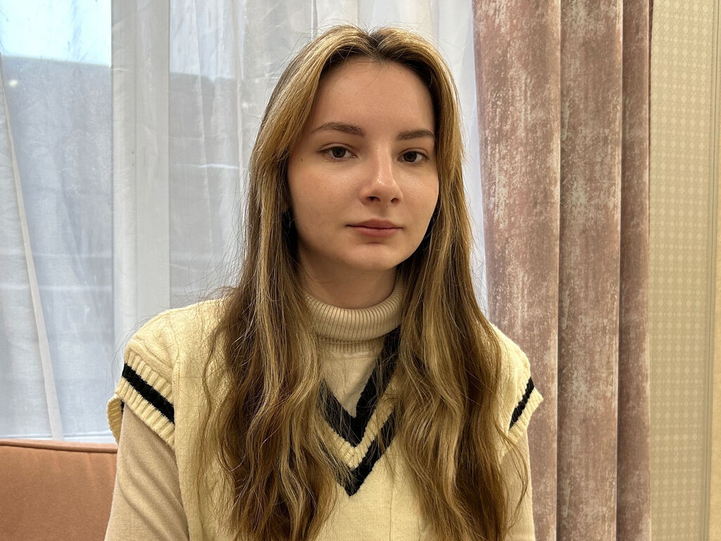 Monaobbi's profile - Image n°0