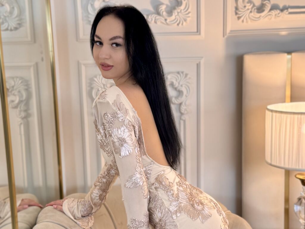 Monicabass's profile - Image n°0