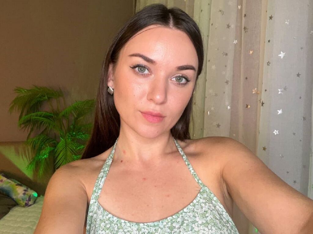 Monicagoldenes's profile - Image n°0