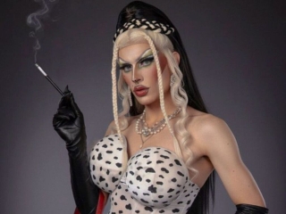 Monicalaurent's Sexcam