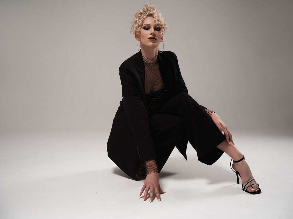 Monicamassey's profile - Image n°3