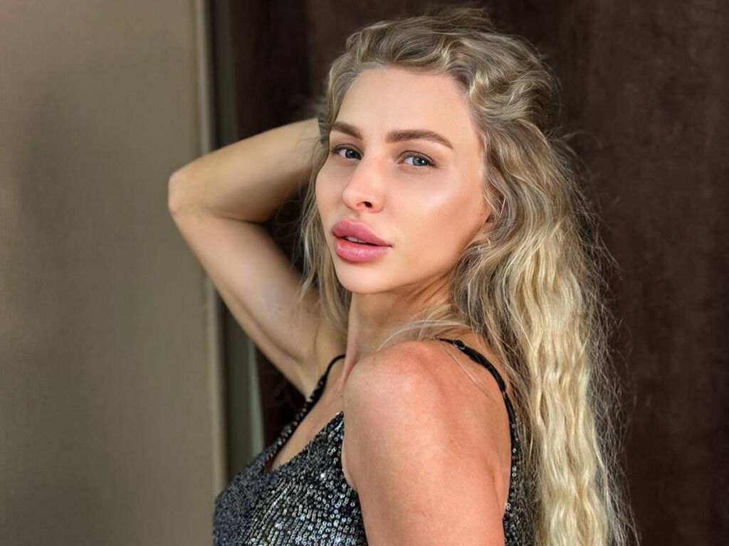 Monicawallace's profile - Image n°0