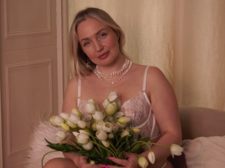 Monikafoxies's Sexcam