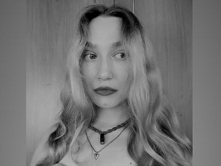 Webcam sex con Monikagreens