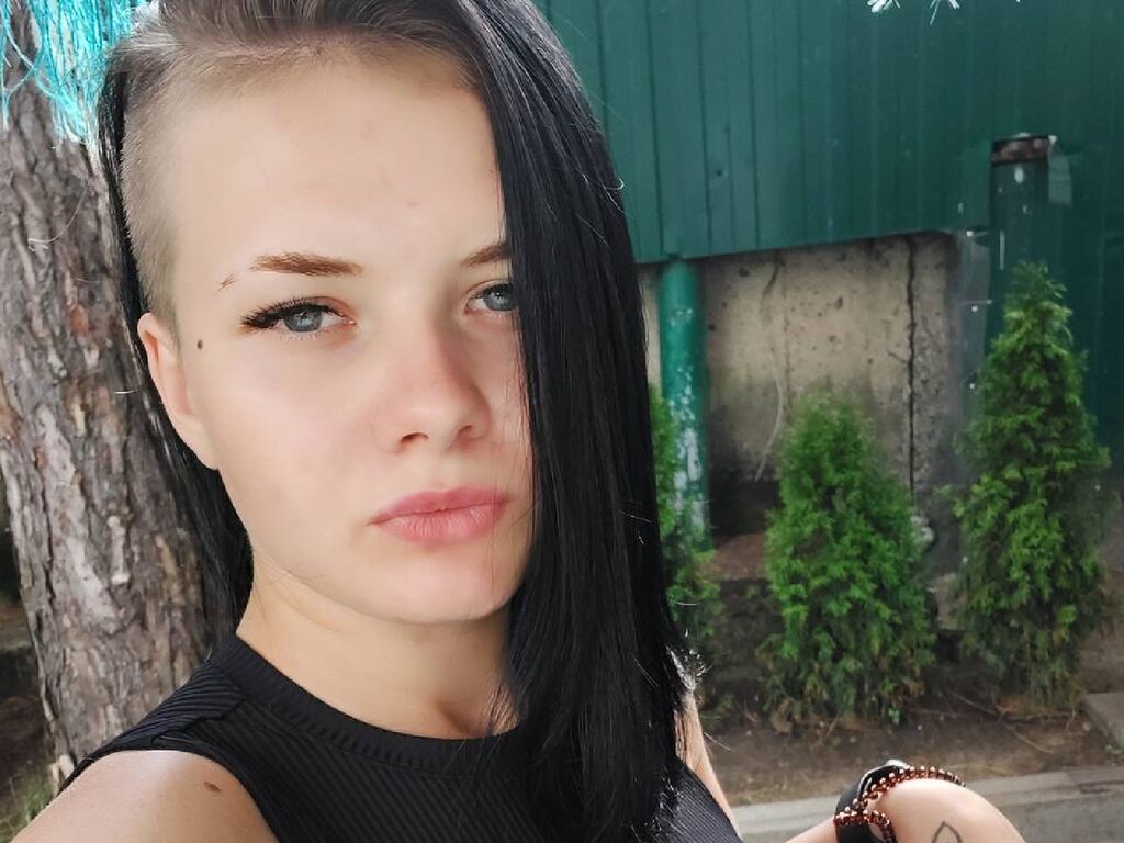 Monikaneall's profile - Image n°0