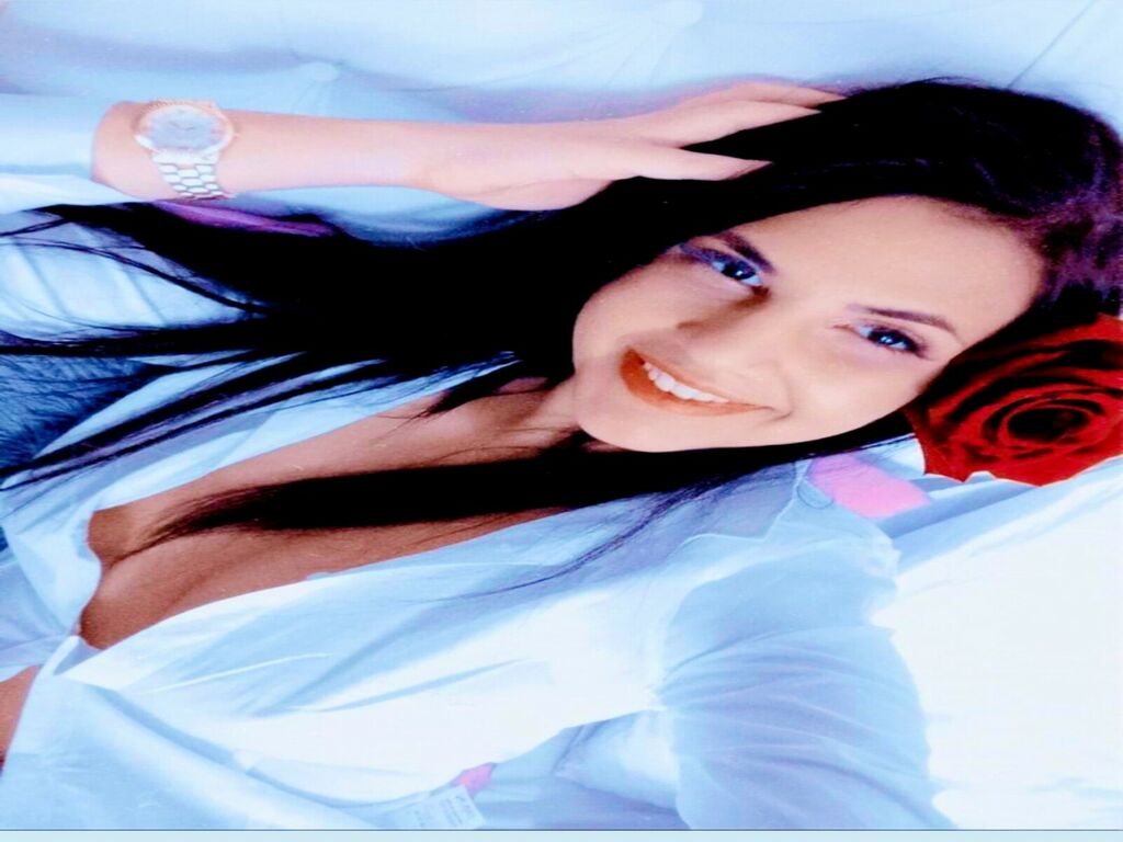 Montserratrose's profile - Image n°1