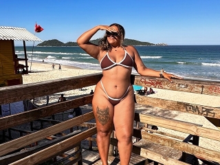 Sexcam Live Show von MorenaRabuda