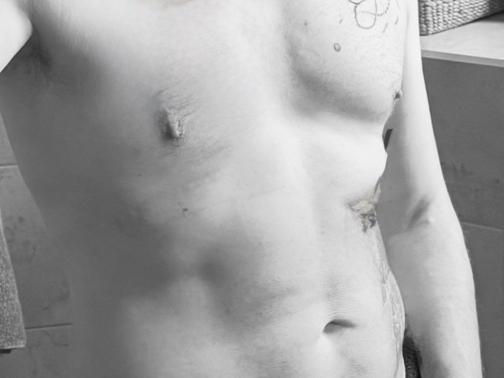 Mr_Mrs_Benaughty's profile - Image n°0