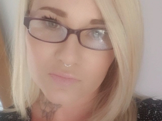 Webcam sex con Mrsthrobinson