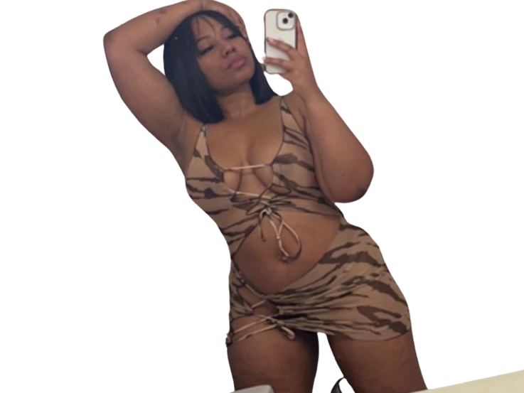 Ms_Givememore's profile - Image n°0