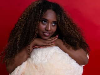 Ms_Zozi's Sexcam