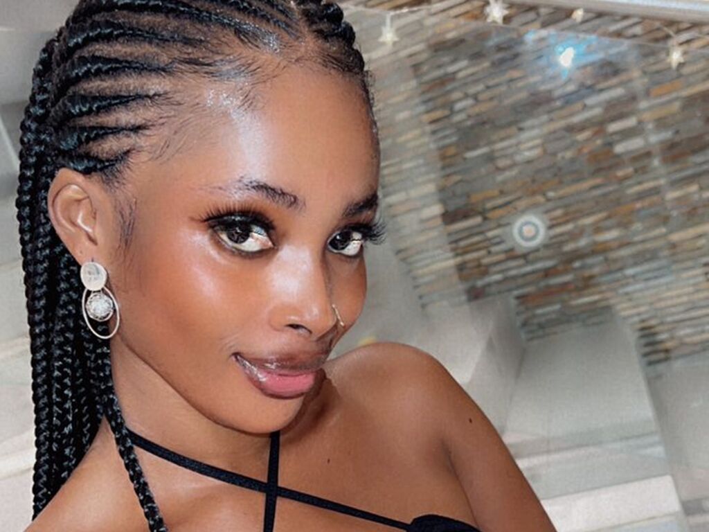 Myaalane' profilo - Immagine n°1